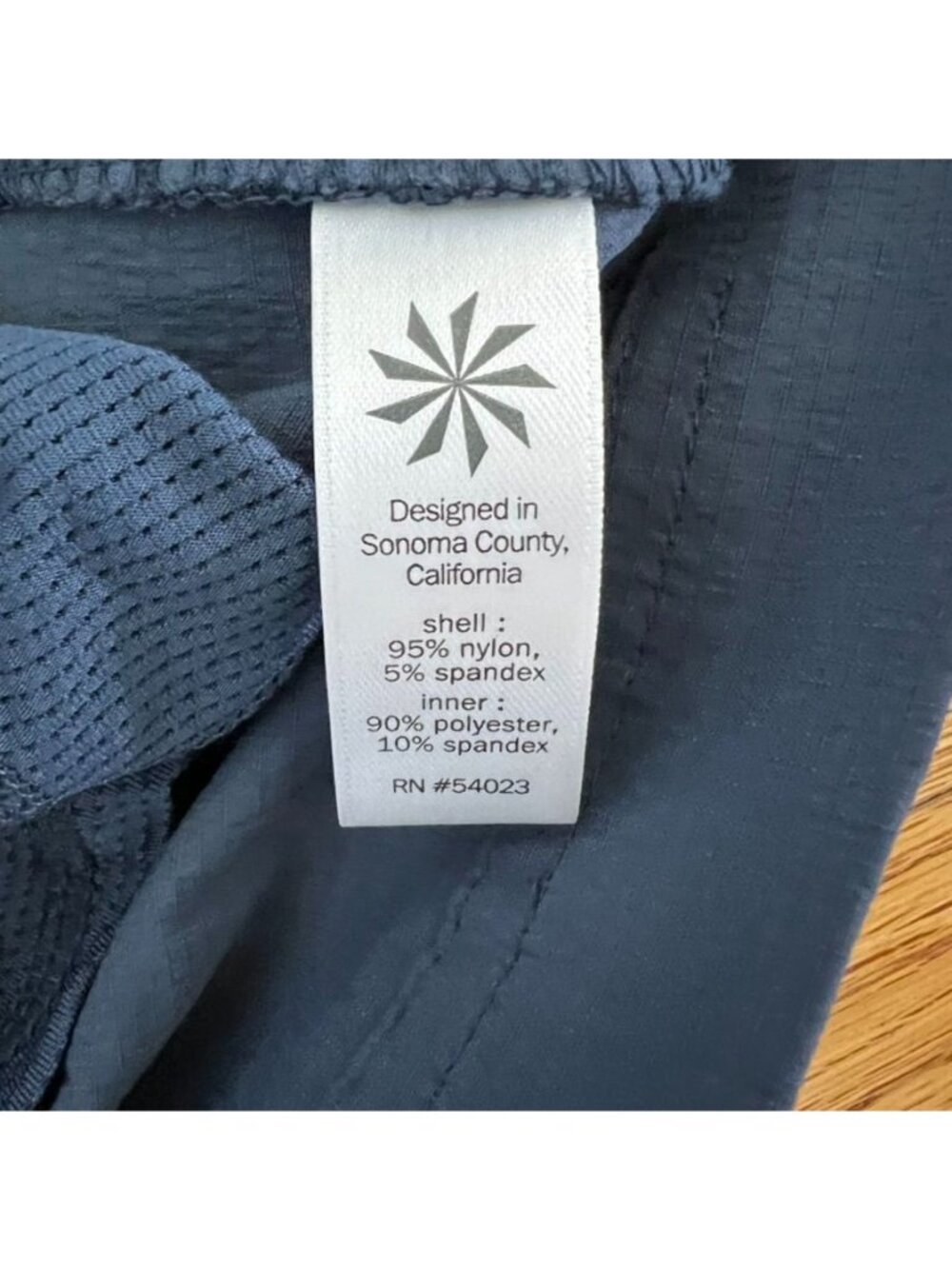 Vtg Athleta Trekkie Skort Black Sz 10 Cargo Zip Pockets Gorpcore Athleisure - Picture 7 of 10